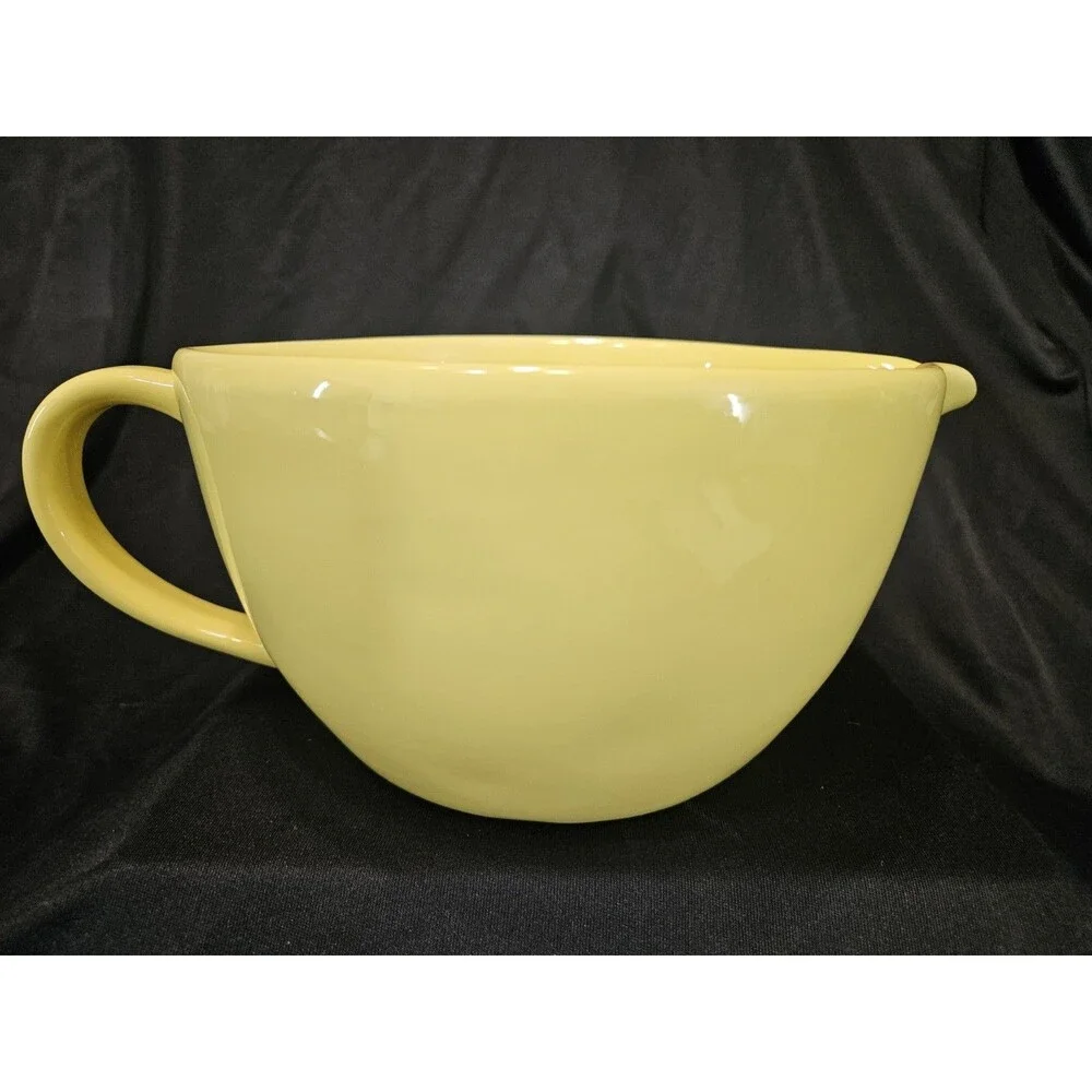 Never Used Rae Dunn Yellow Batter 5.25